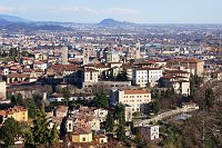 Passeggiata sui colli di Bergamo nella luminosa giornata 'primaverile' del 9 marzo 09 - FOTOGALLERY